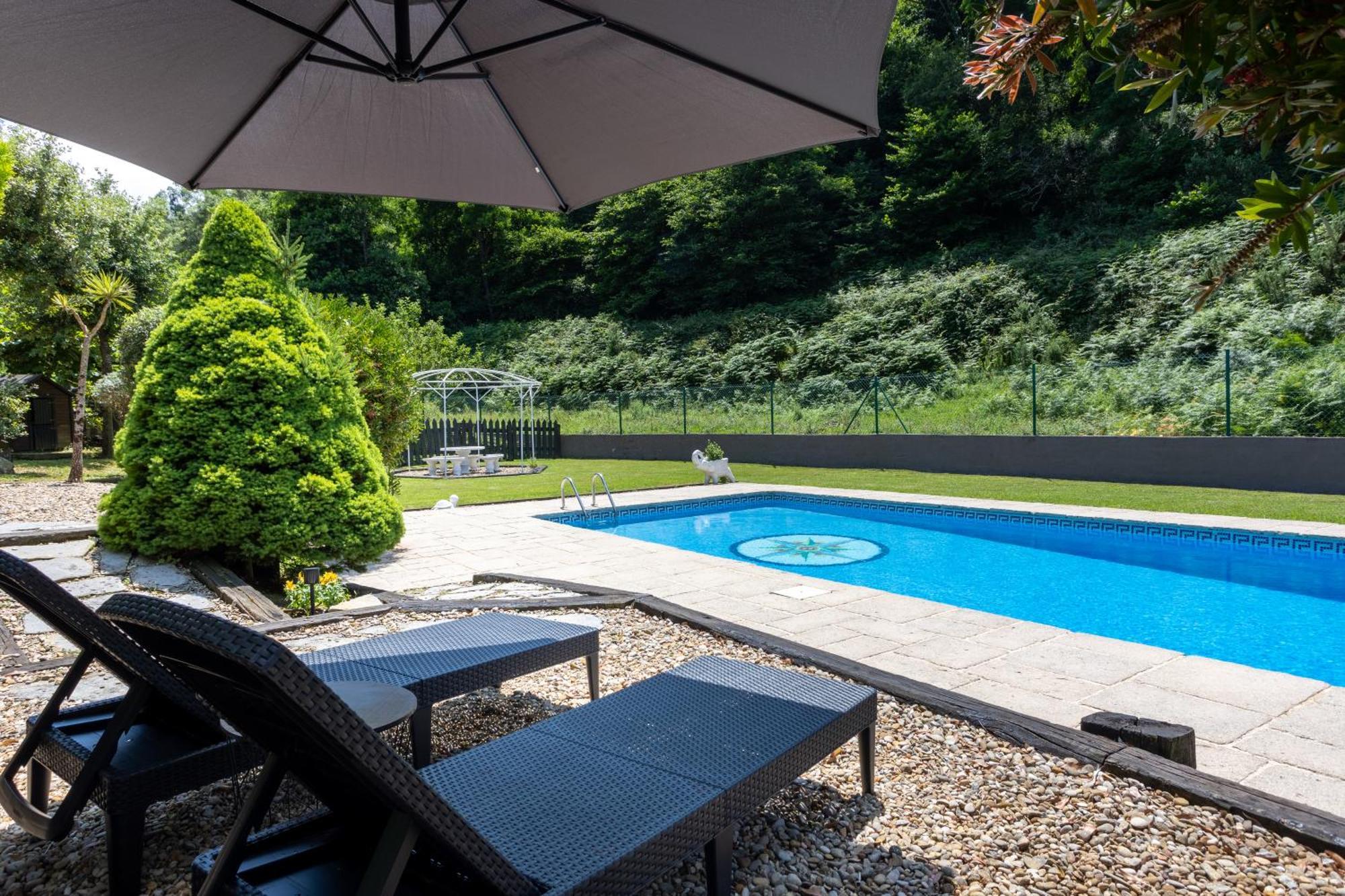 Sarren Villa Pool Bermeo Exterior photo
